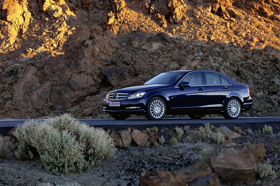  Mercedes-Benz C-Class 2011 года  (фото 9 из 23)